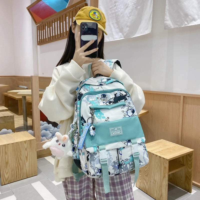 Waterproof Nylon Girls Bagpack for Laptop