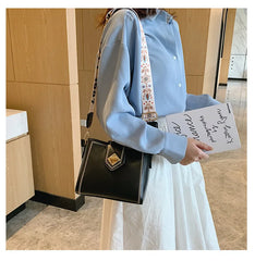 Vintage Women's Bucket Bag Wide Shoulder Strap Retro Crossbody Tote
