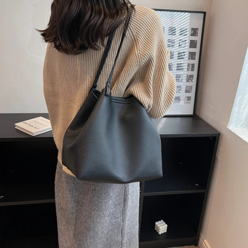 Fashionable Shoulder Bags Big Pockets Leisure Daily Casual Multi-function PU Lea