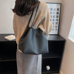 Fashionable Shoulder Bags Big Pockets Leisure Daily Casual Multi-function PU Lea