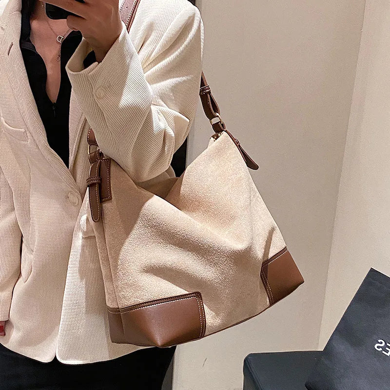 Fashionable Winter Shoulder Women Bags For Work Big Pockets