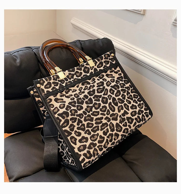 Leopard Pattern PU Leather Shoulder Bag for Women