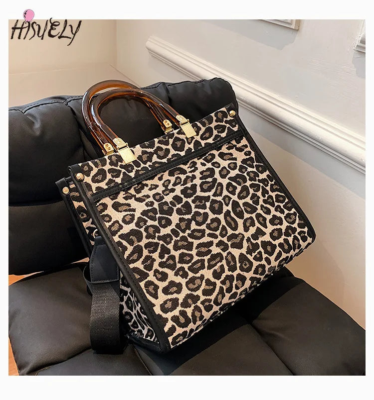 Leopard Pattern PU Leather Shoulder Bag for Women