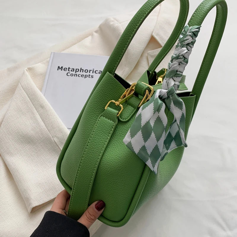 Fashionable PU Leather Handbag Large Capacity Crossbody Shoulder Bag