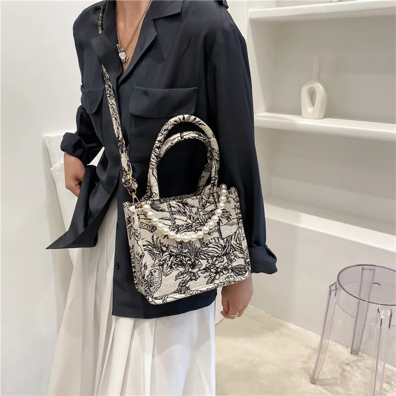 Jacquard Embroidery Beach Shoulder Tote Bag for Women