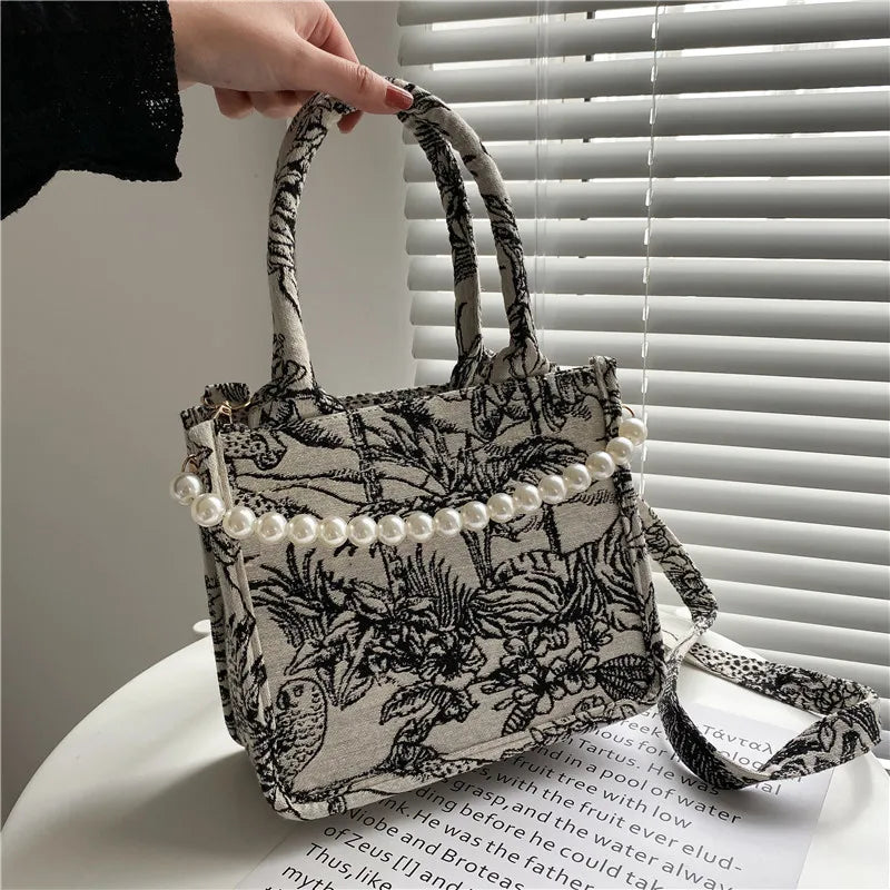 Jacquard Embroidery Beach Shoulder Tote Bag for Women