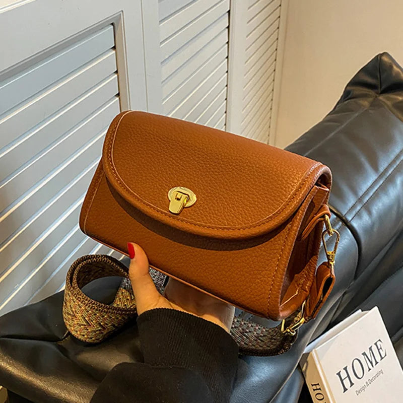 Women Saddle Bags Brown Shoulder Bags Retro Lady Messenger Bags