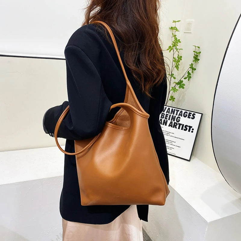 Fashionable Women Buckets Shoulder Bags PU Leather Tote