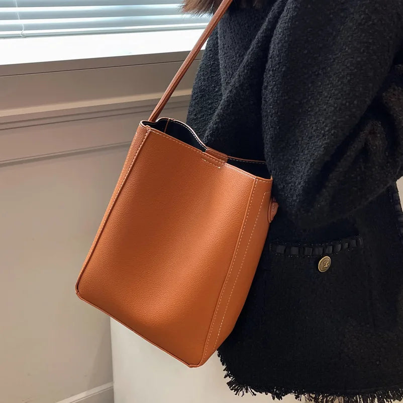 Net Red Texture Shoulder Bag Large-capacity Bucket Bag