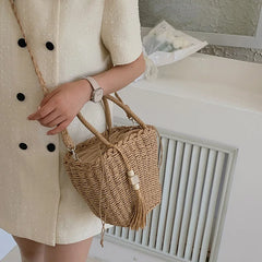Summer Women Tassels Straw Bucket Bags Casual Lady Seaside Woven Totes