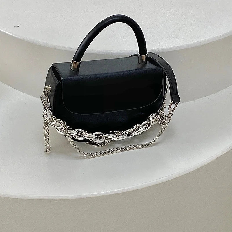 Summer Saddle Bag Women's Textured Chain Shoulder Bag