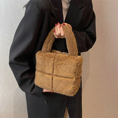 Faux Fur Shoulder Bag Women Casual Plush Crossbody Bag Purse Bucket Bag