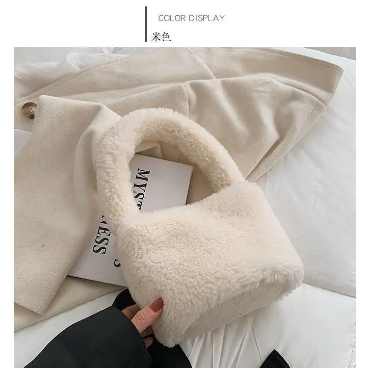 Women Plush Tote Handbag Lamb Fabric Wrist Bag Fluffy Makeup Bag Canvas