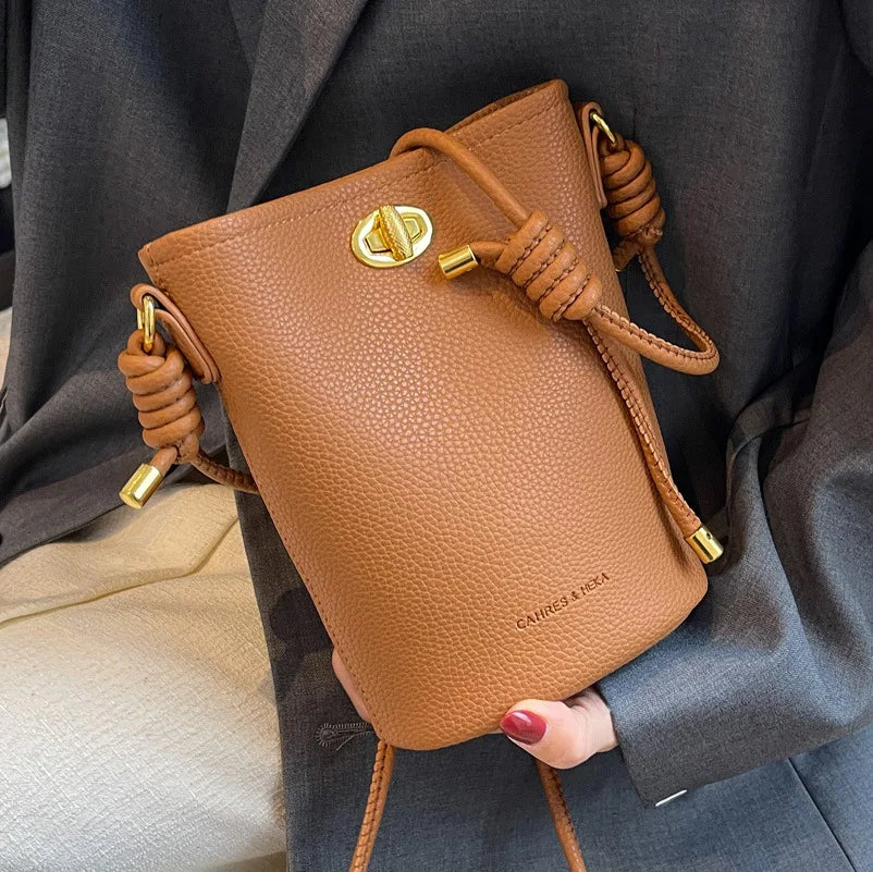 Women's Retro Bucket Shoulder Bag All-match Handbag
