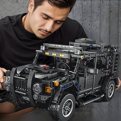 1020pcs Off Road Vehicle Assembly Kit Adult Challenge Vehicle Home Decoration