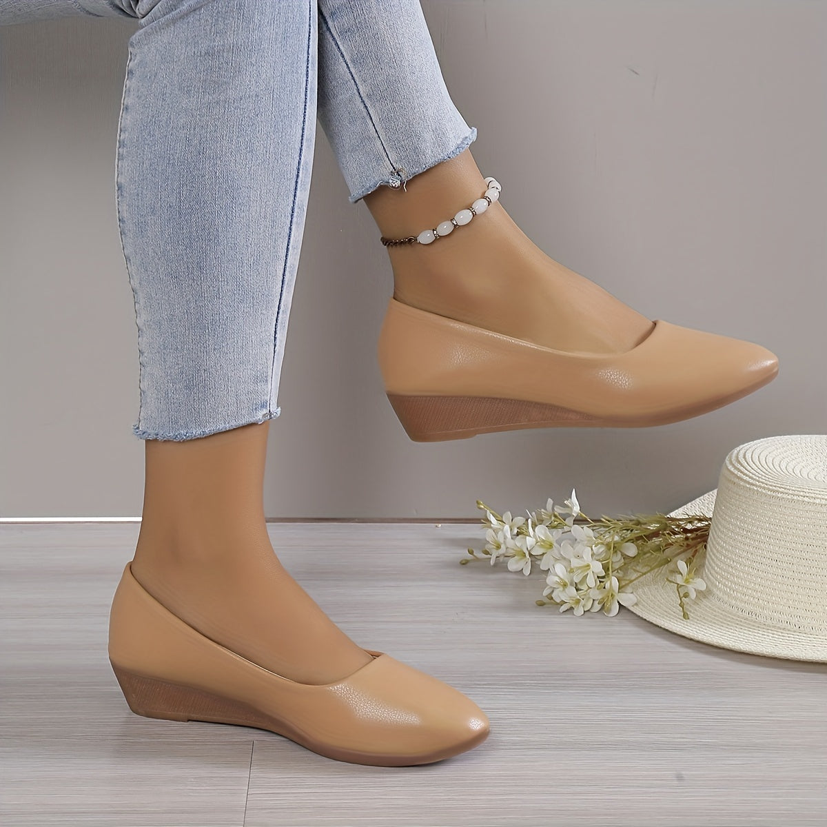 Women's Pointed Toe Soft Sole Slip On Casual Flats