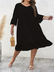 Women's Lace V-Neck Smock Dress
