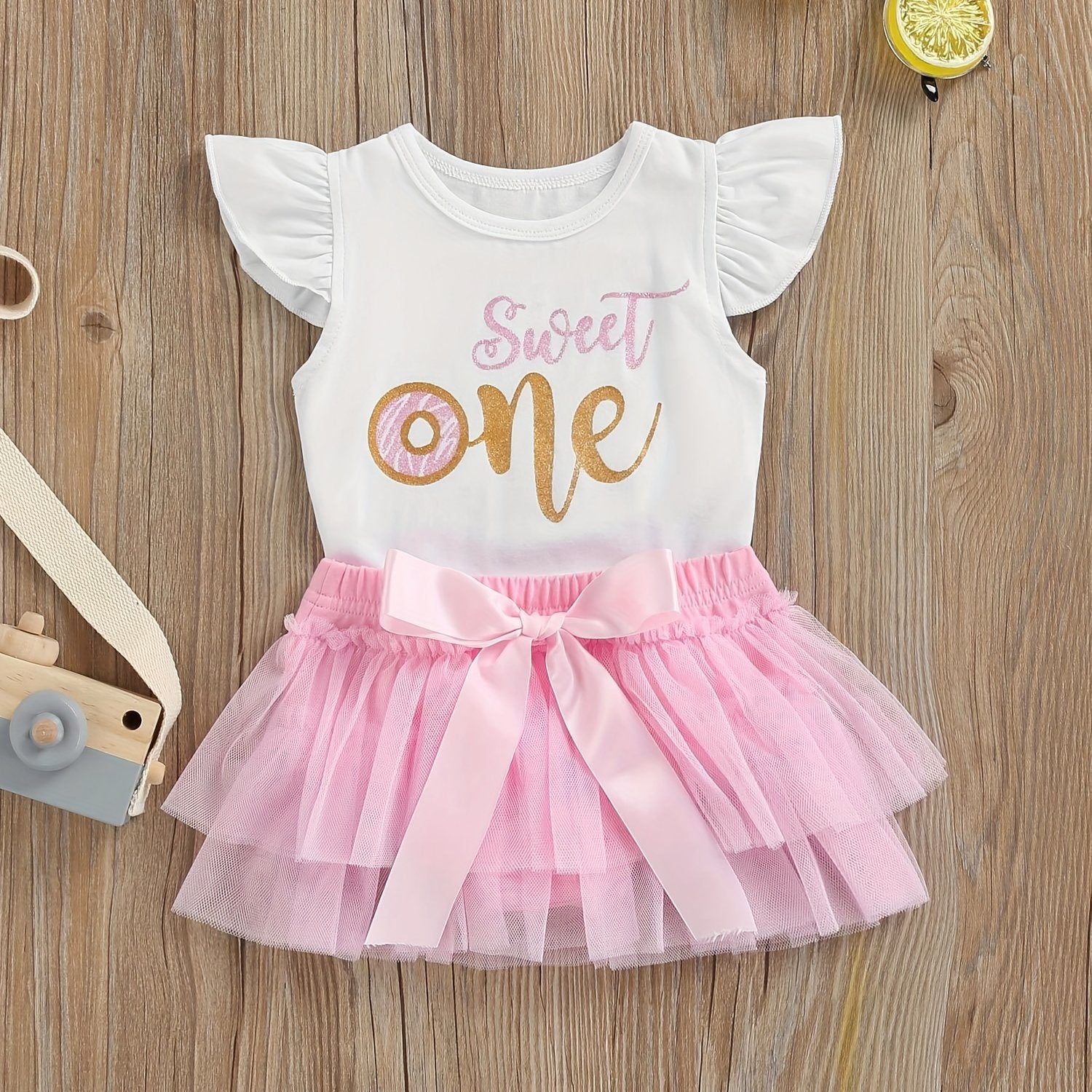 2pcs Baby Girls Fly Sleeve Onesie & Mesh Skirt Set