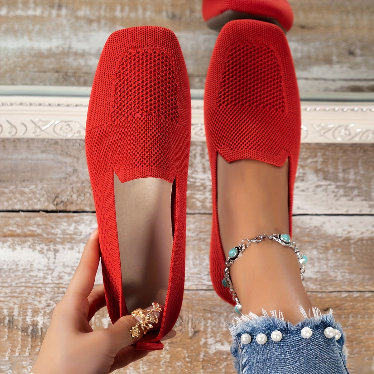 Women's Breathable Knit Slip On Flat Shoes Low Top Lightweight Shoes