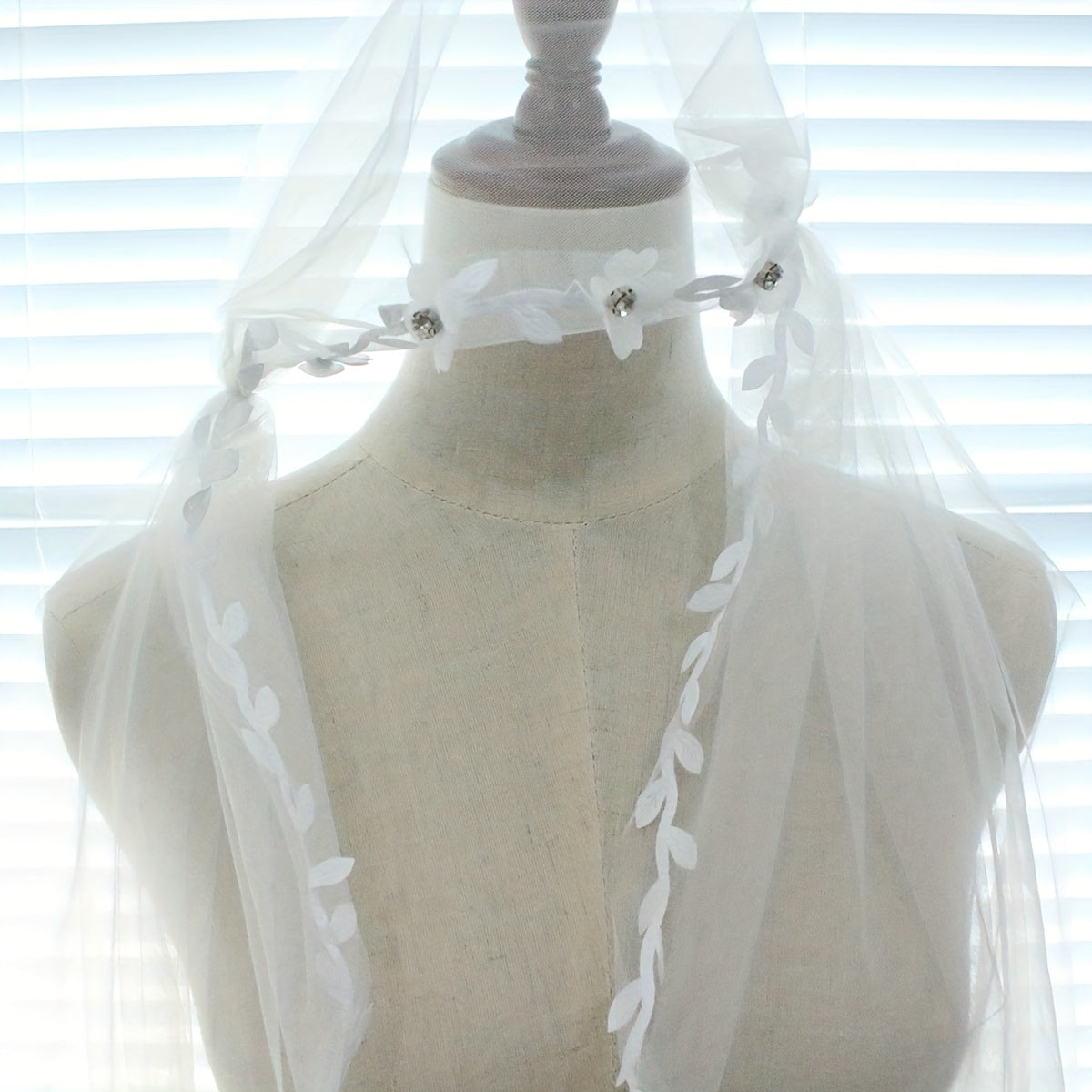 Retro Lace Bridal Veil Wedding Dress Headwear