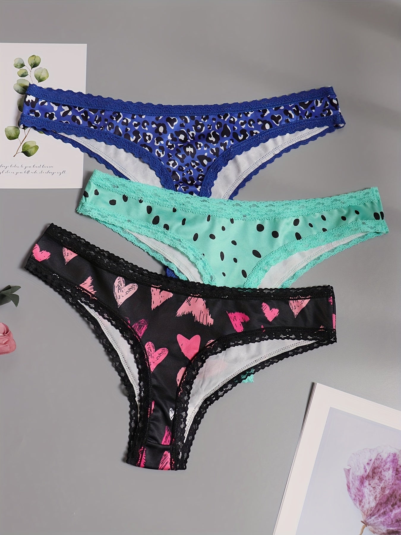 3 Pack Plus Size Lace & Leopard Heart Panty Set