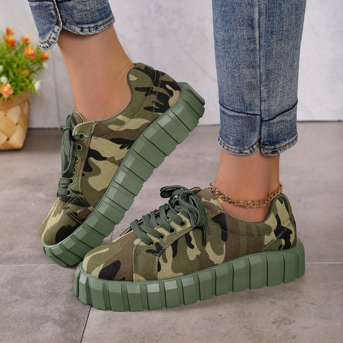 Women's Lace Up Thick Sole Canvas Shoes Non slip Board Shoes