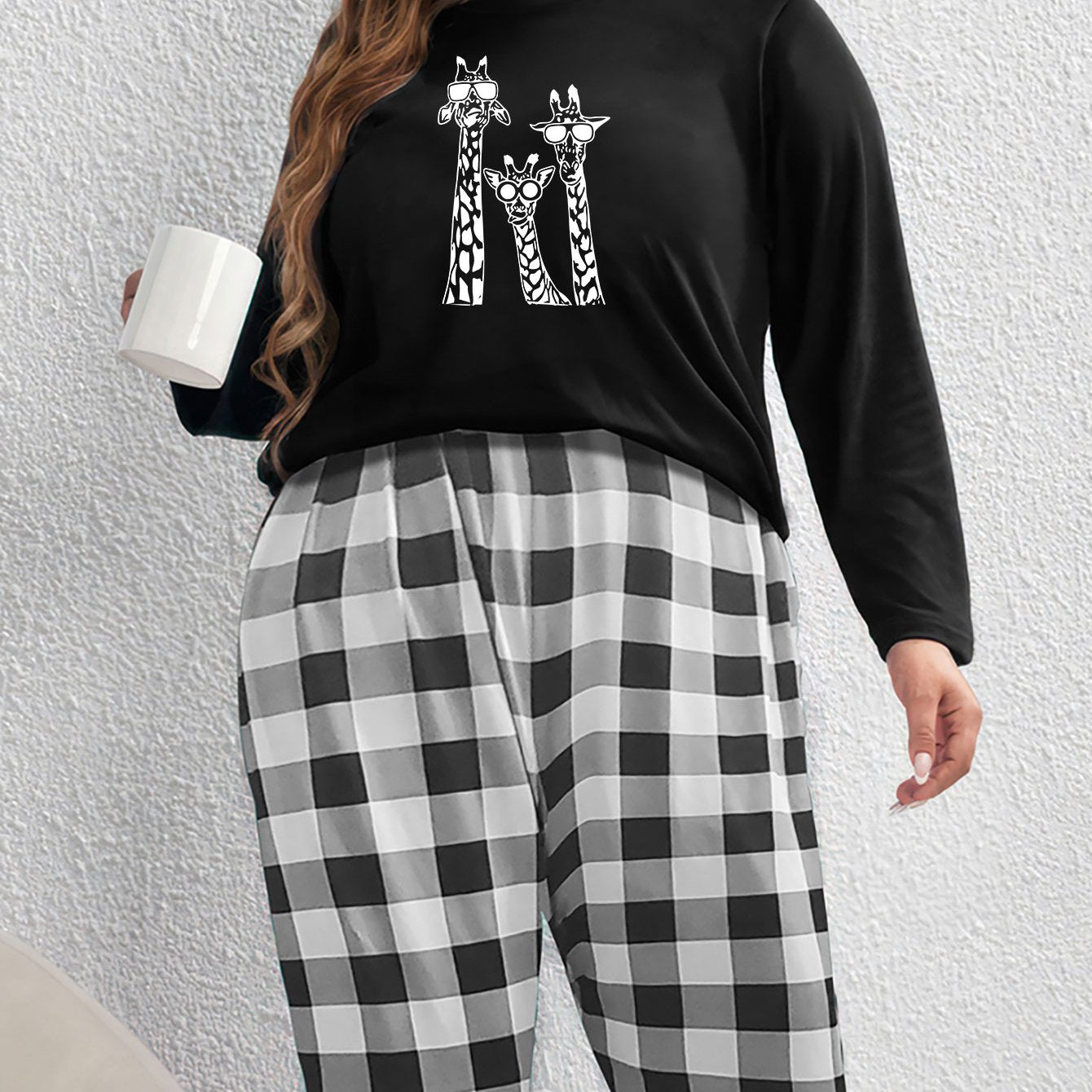 Giraffe & Gingham Print Lounge Set