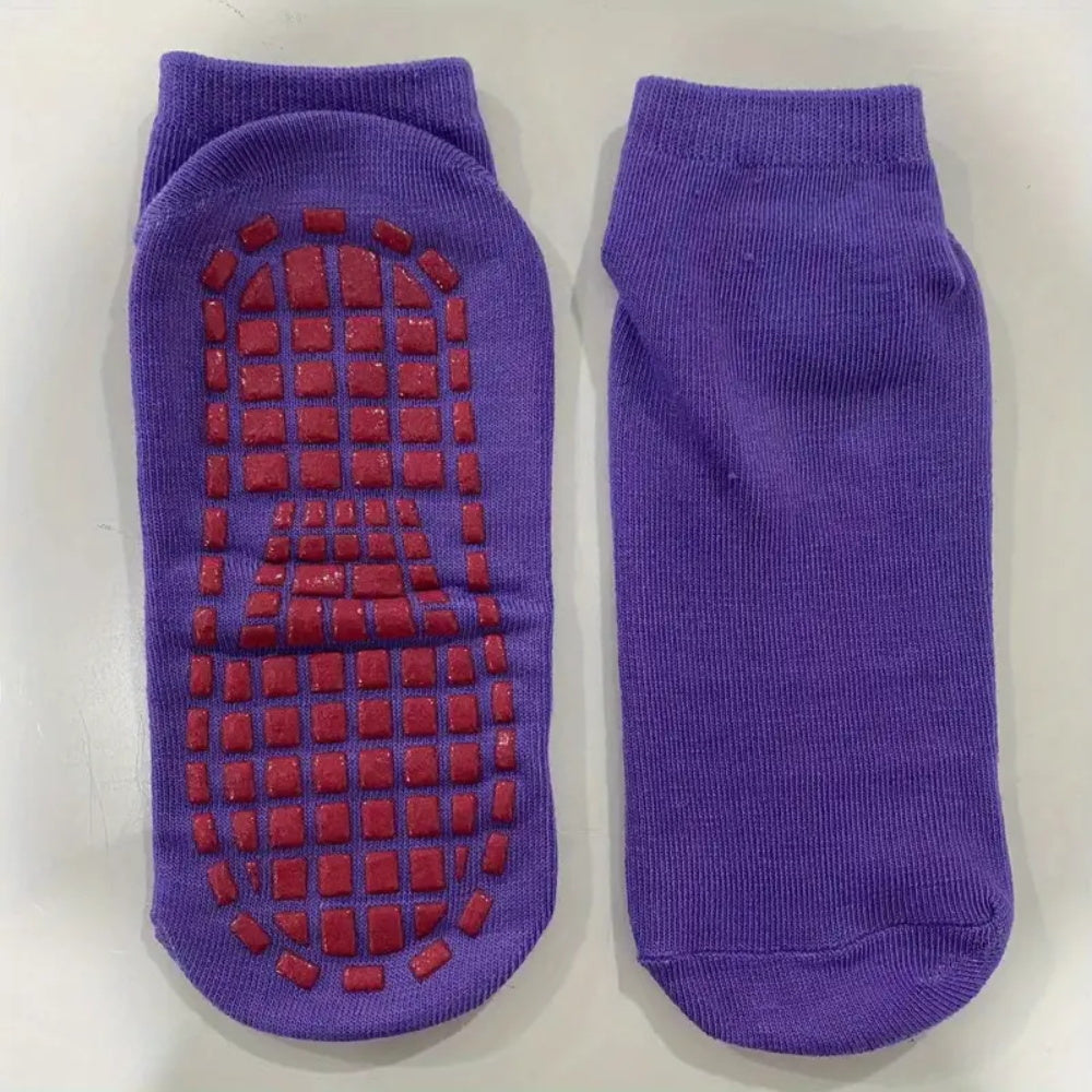Anti Slip Yoga Trampoline Socks for Women Comfortable Massage Socks