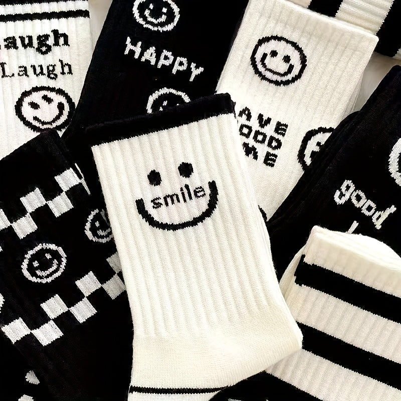 Smiling Face Print Socks in 8 Pairs Mid Tube Women's Stockings