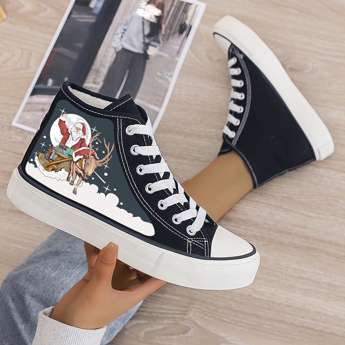 Christmas Santa & Reindeer Print Plush Lined Thermal Sneakers