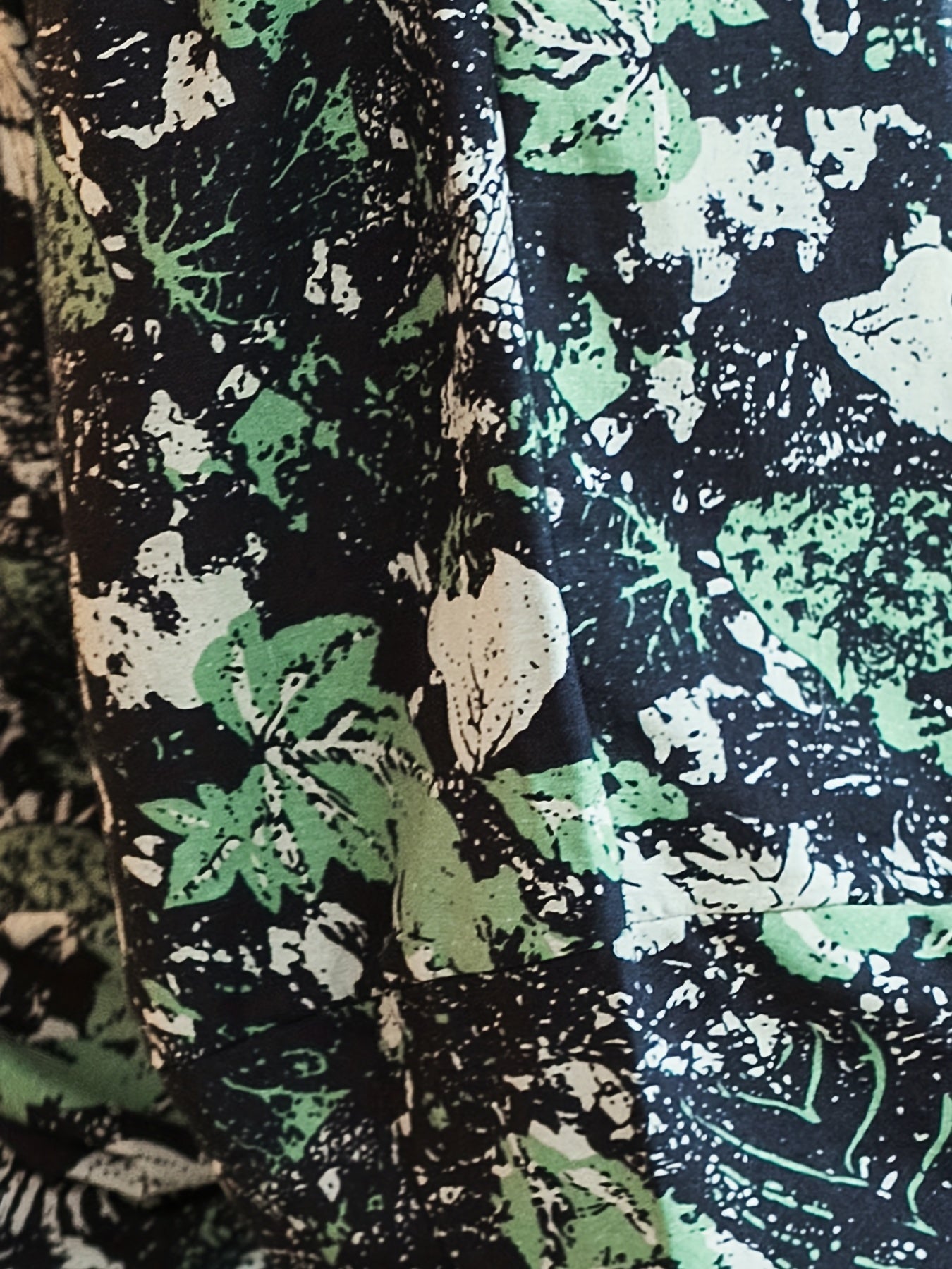 Leaf Pattern Print Men s Cropped Beach Pants