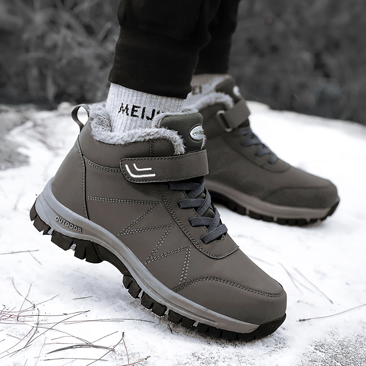Men's Snow Boots Hook Loop Fastener Warm Fleece Plush Comfy Ankle Boots