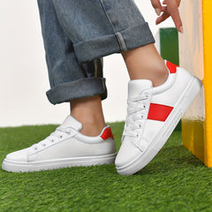 Women's Lace Up Skate Shoes Low Top Comfort Outdoor Sneakers