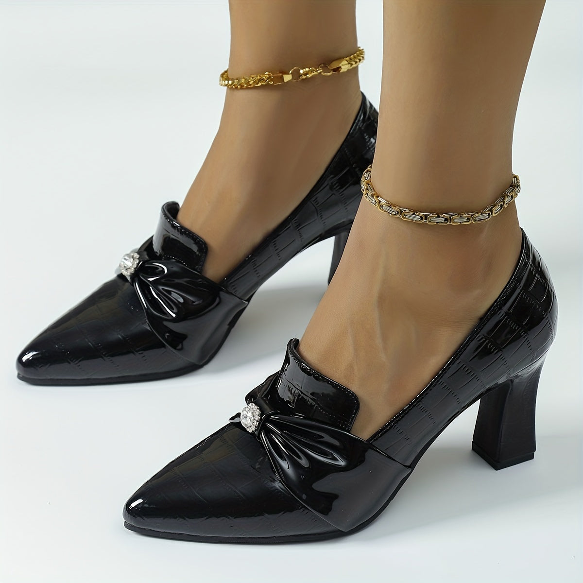 Women's Rhinestone Bowknot Slip On Point Toe Chunky Heel Shoes