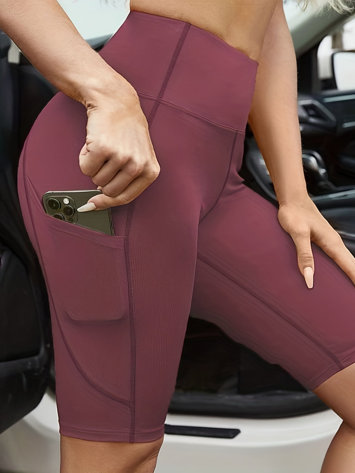 High Waisted Butt Lifting Yoga Biker Shorts With Pockets