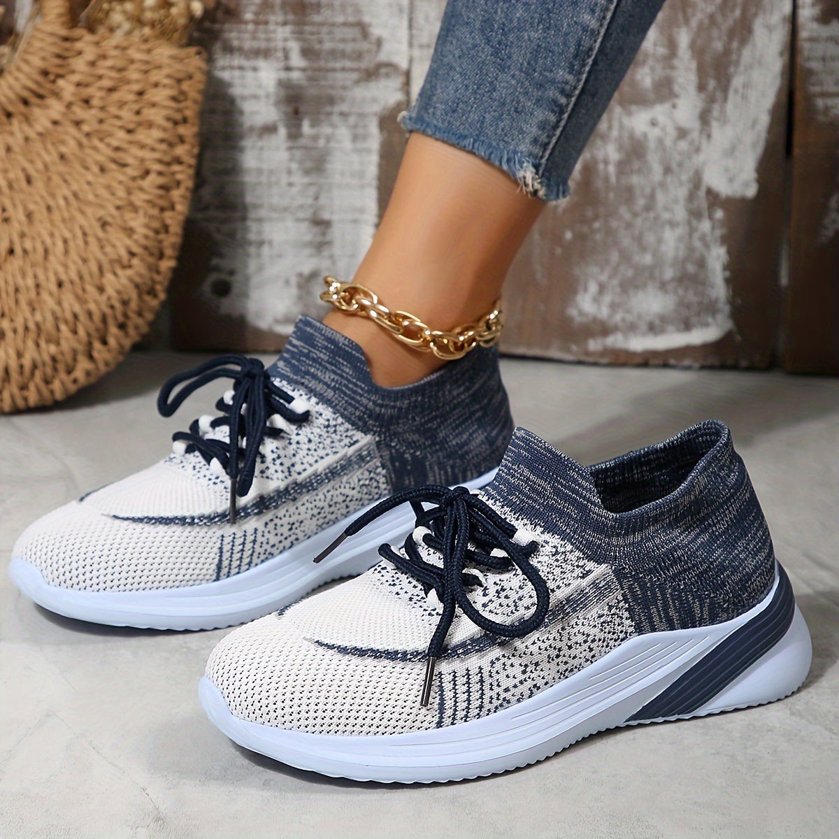 Women's Ombre Flying Woven Breathable Running Shoes