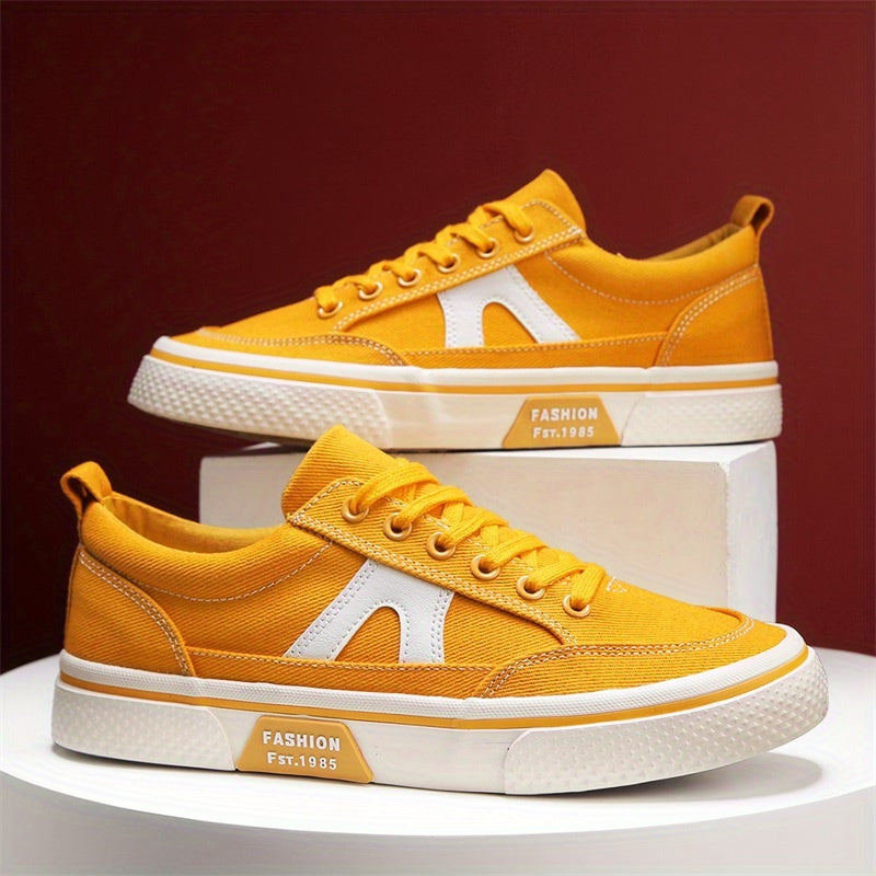 Men's Canvas Lace-up Sneakers Comfortable Breathable Shoes
