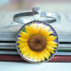 Sunflower Vintage Bag Keychain Jewelry Accessory