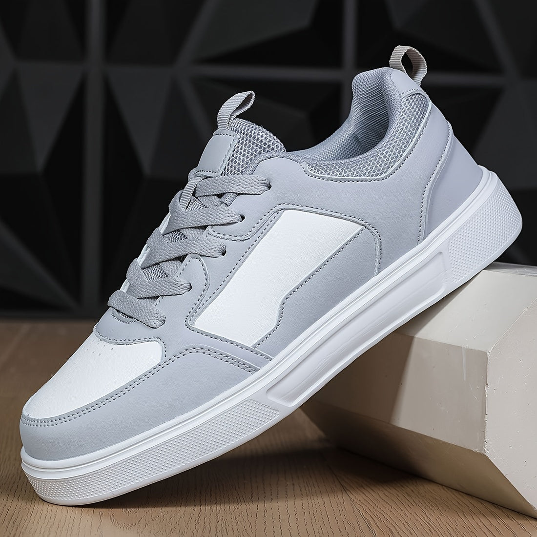 Versatile Lightweight Skate Shoes Low Top Sport Women's Footwear