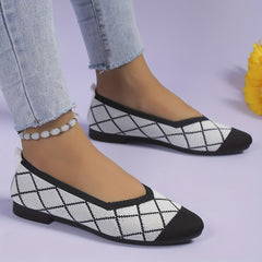 Women's Argyle Pattern Cap Toe Ballet Flats
