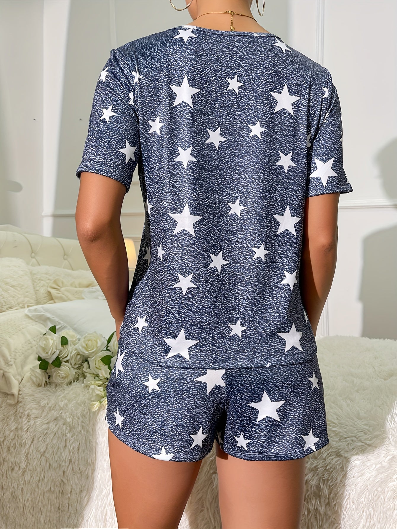 Star Print Pajamas Set Short Sleeve Crew Neck Top & Shorts Women's Sleepwear
