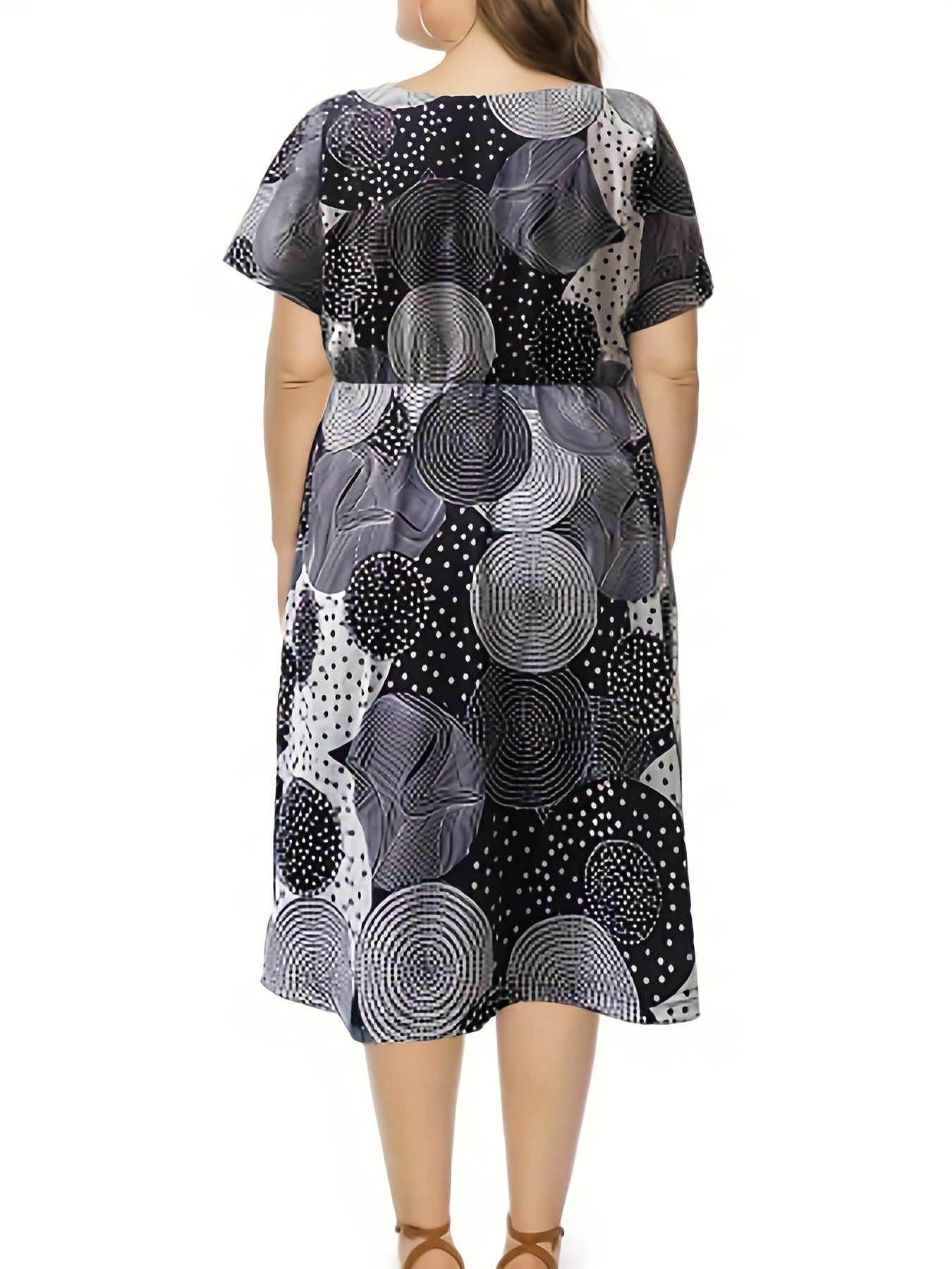 Polka Dot Print Round Neck Dress With Pockets