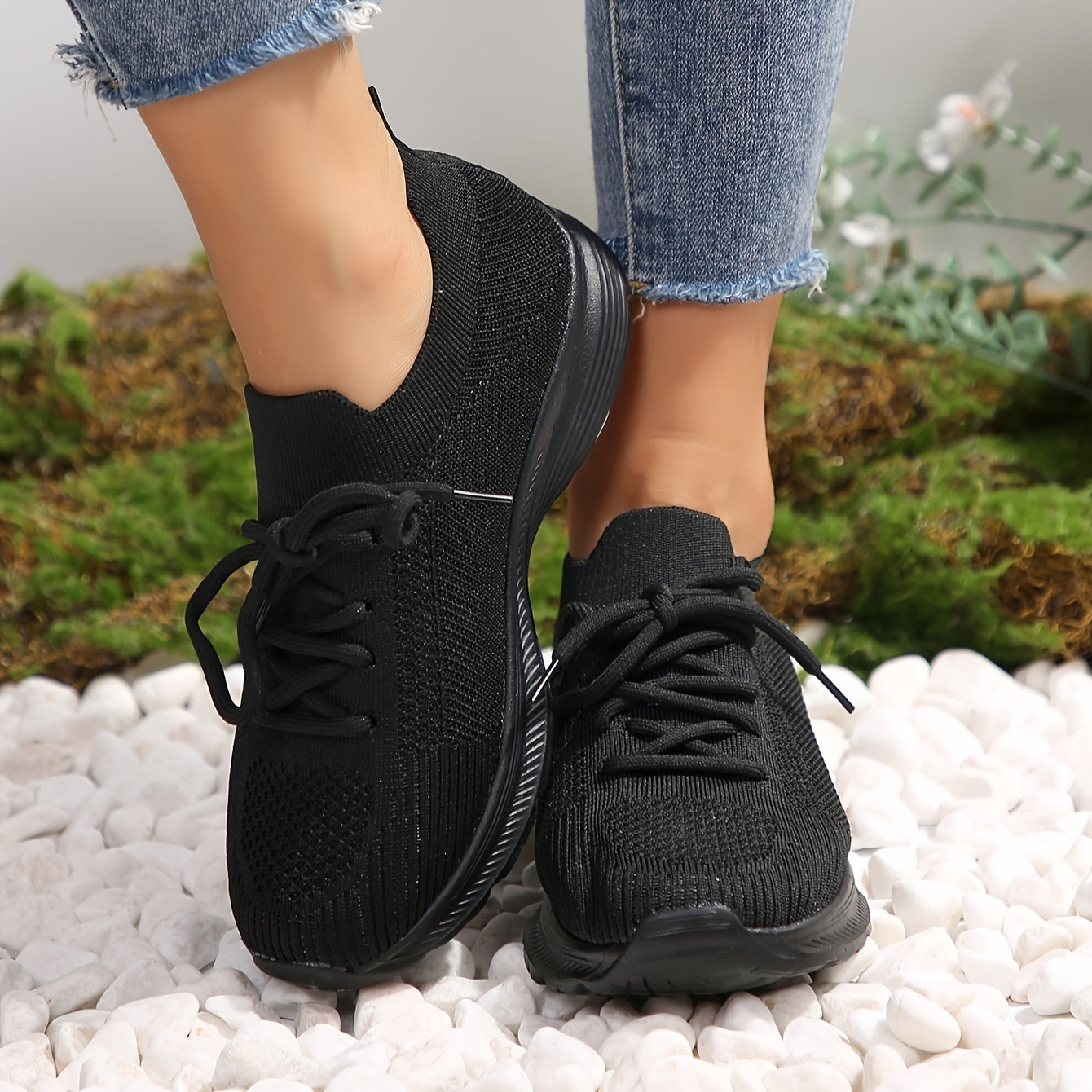 Women's Comfortable Road Running Shoes Breathable Mesh Soft Sole Lightweight