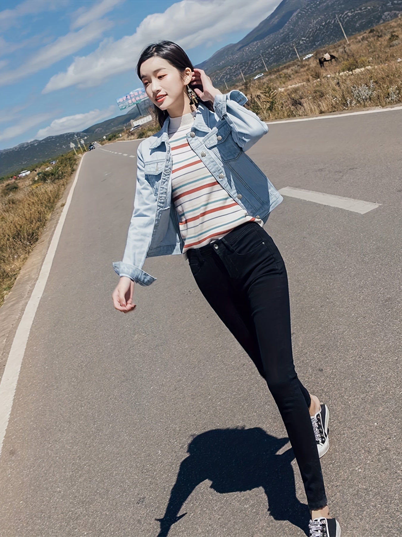 Long Sleeves Denim Jackets Mid Stretch Flap Pockets Single Breasted