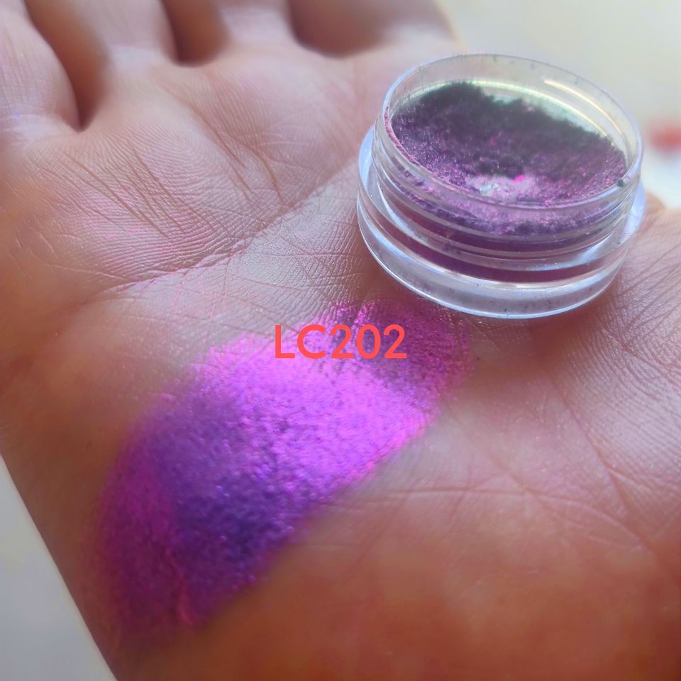 Reflective Multicolor Chameleon Eyeshadow Powder 0.2g