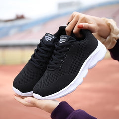 Women's Lightweight Mesh Running Shoes Lace-up Sneakers