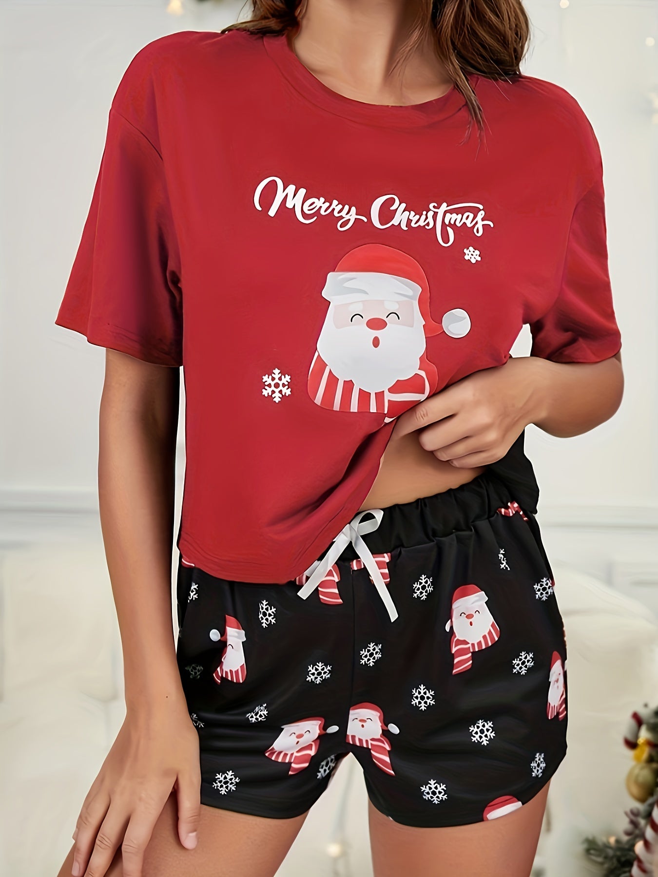 Christmas Cartoon Print Pajamas Set Tee Top & Shorts Pj Set Women's Sleepwear