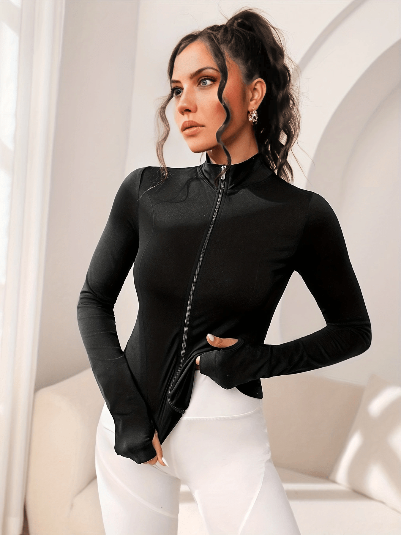 Seamless Women's Sports Jacket Slim Fit Stretchy Comfort Long Sleeve
