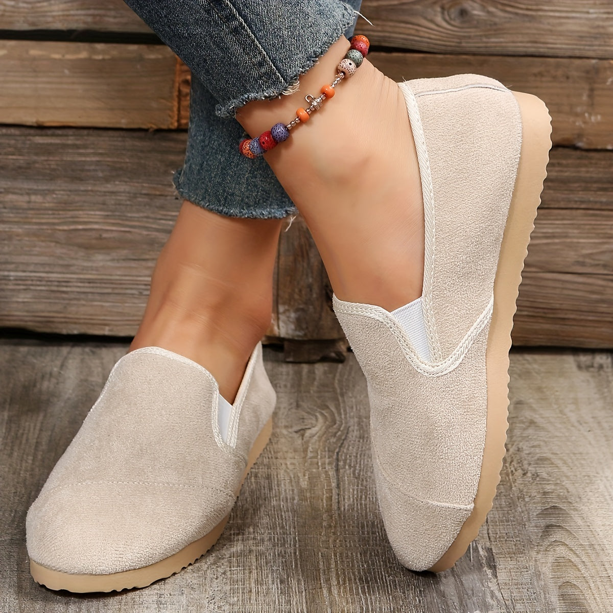 Women's Solid Slip On Sneakers Lightweight Outdoor Shoes