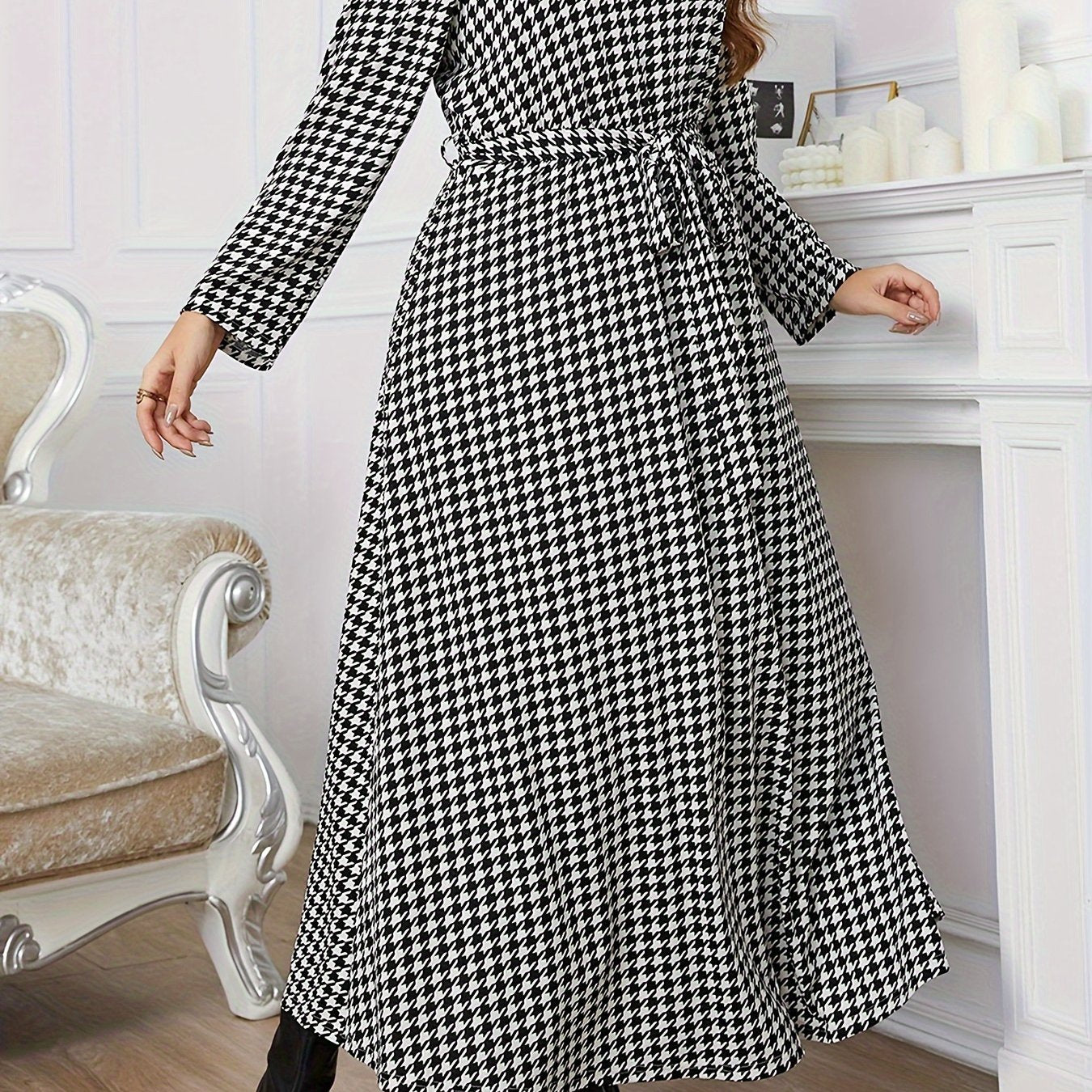 Houndstooth Print Long Sleeve Maxi Dress With Belt
